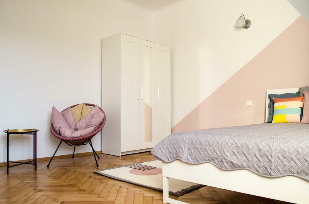 New Life Apartment Next To Metro Station Warschau Exterior foto